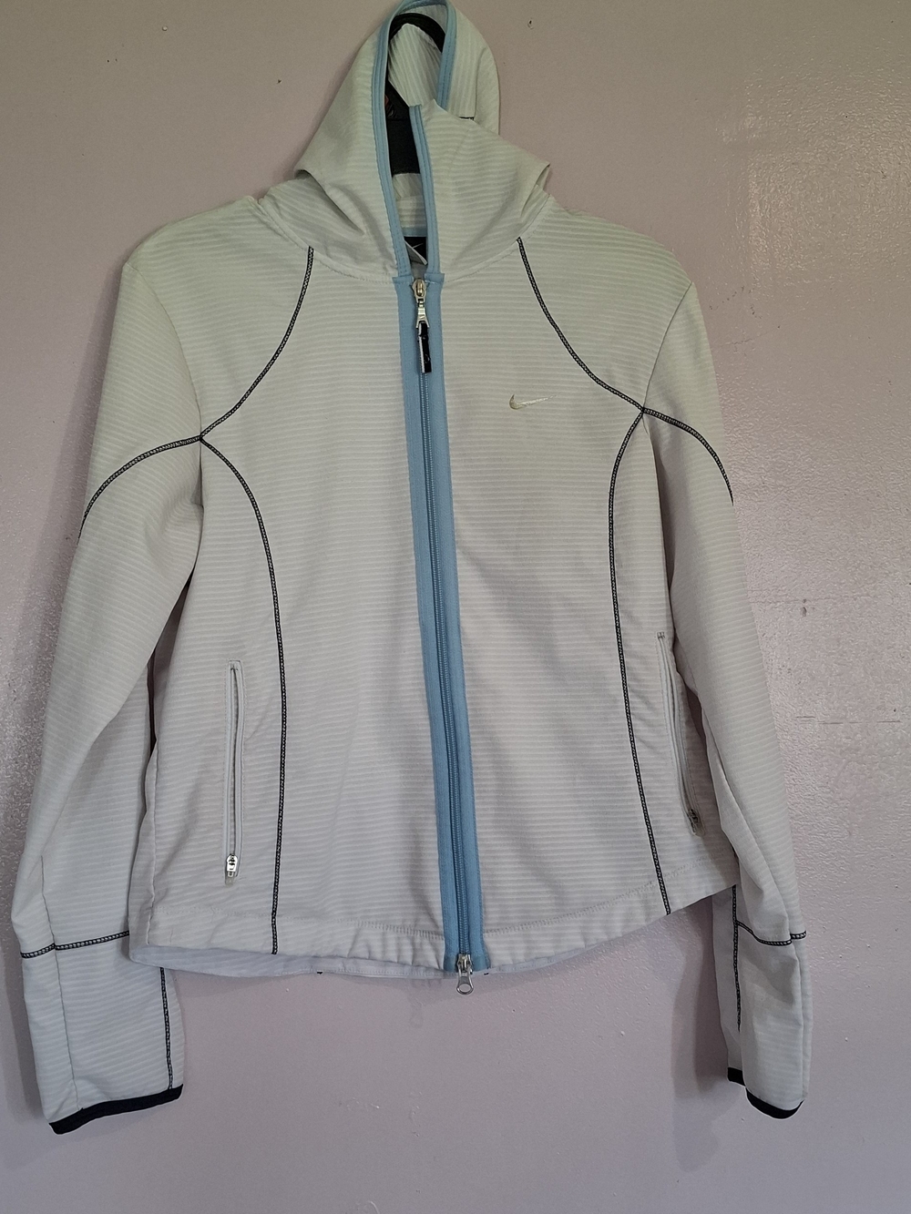 Nike Women's White Hooded Jacket with Light Blue Zip